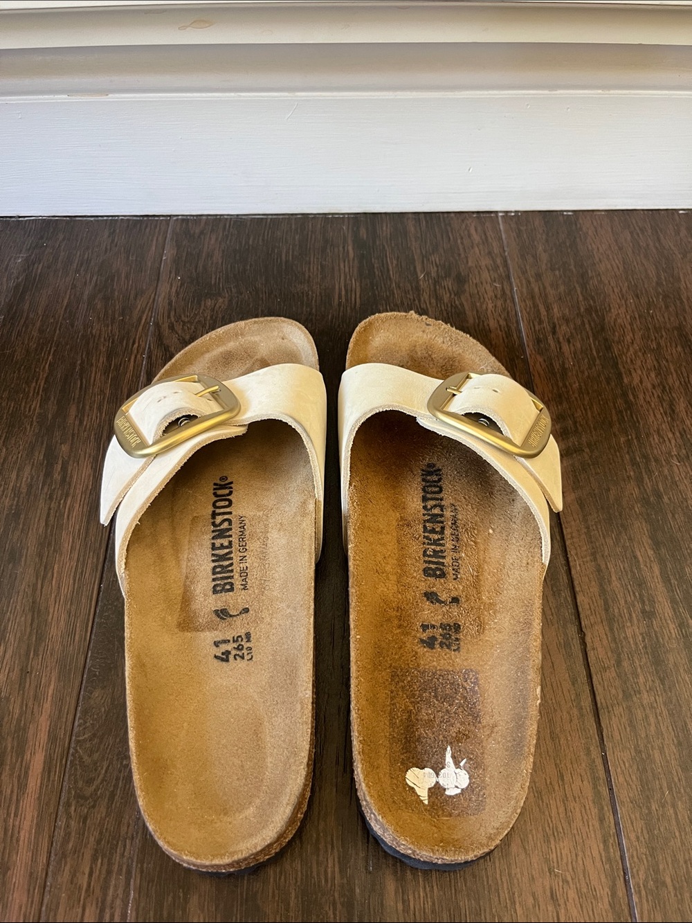 Like New! BIRKENSTOCK BIG BUCKLE Madrid Sandals - Picture 10 of 12